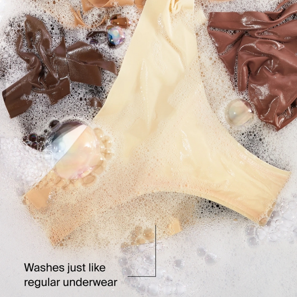 KNIX Super Leakproof High Rise - Black XL, Super Absorbency - Picture 7 of 8